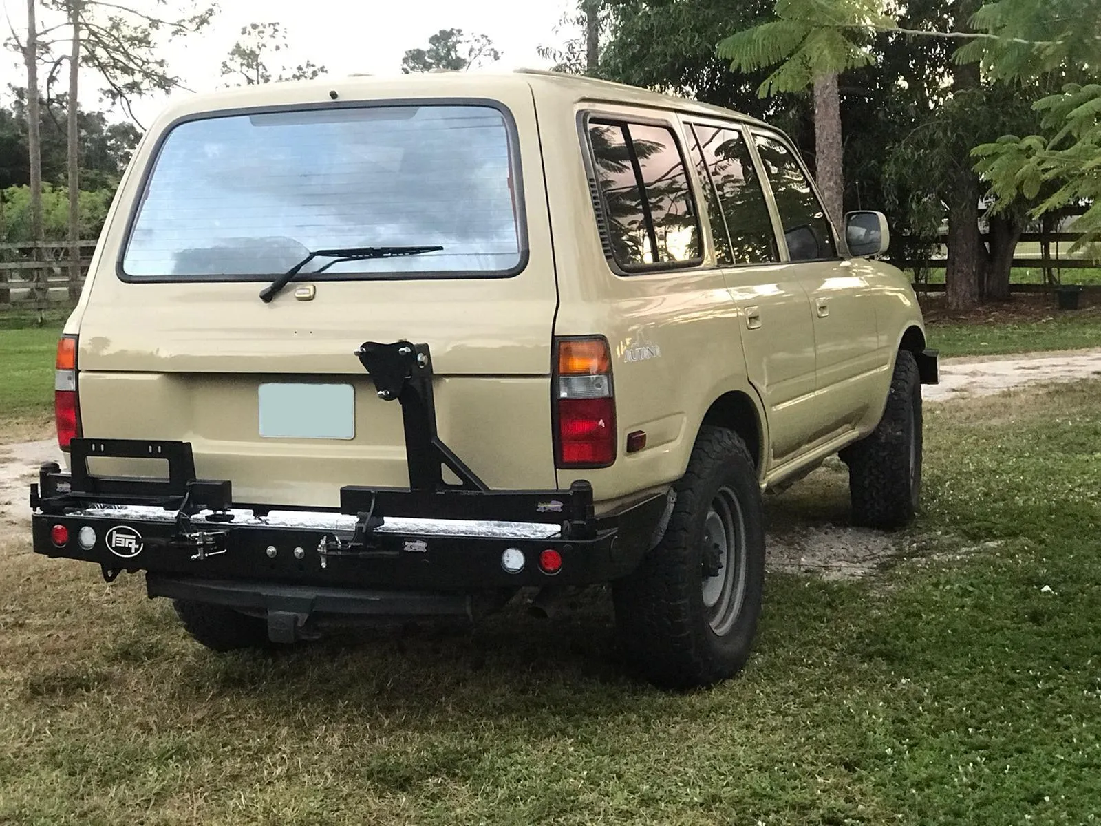Dobinsons Rear Bumper With Swing Outs for Toyota Landcruiser 80 Series (BW80-4134)