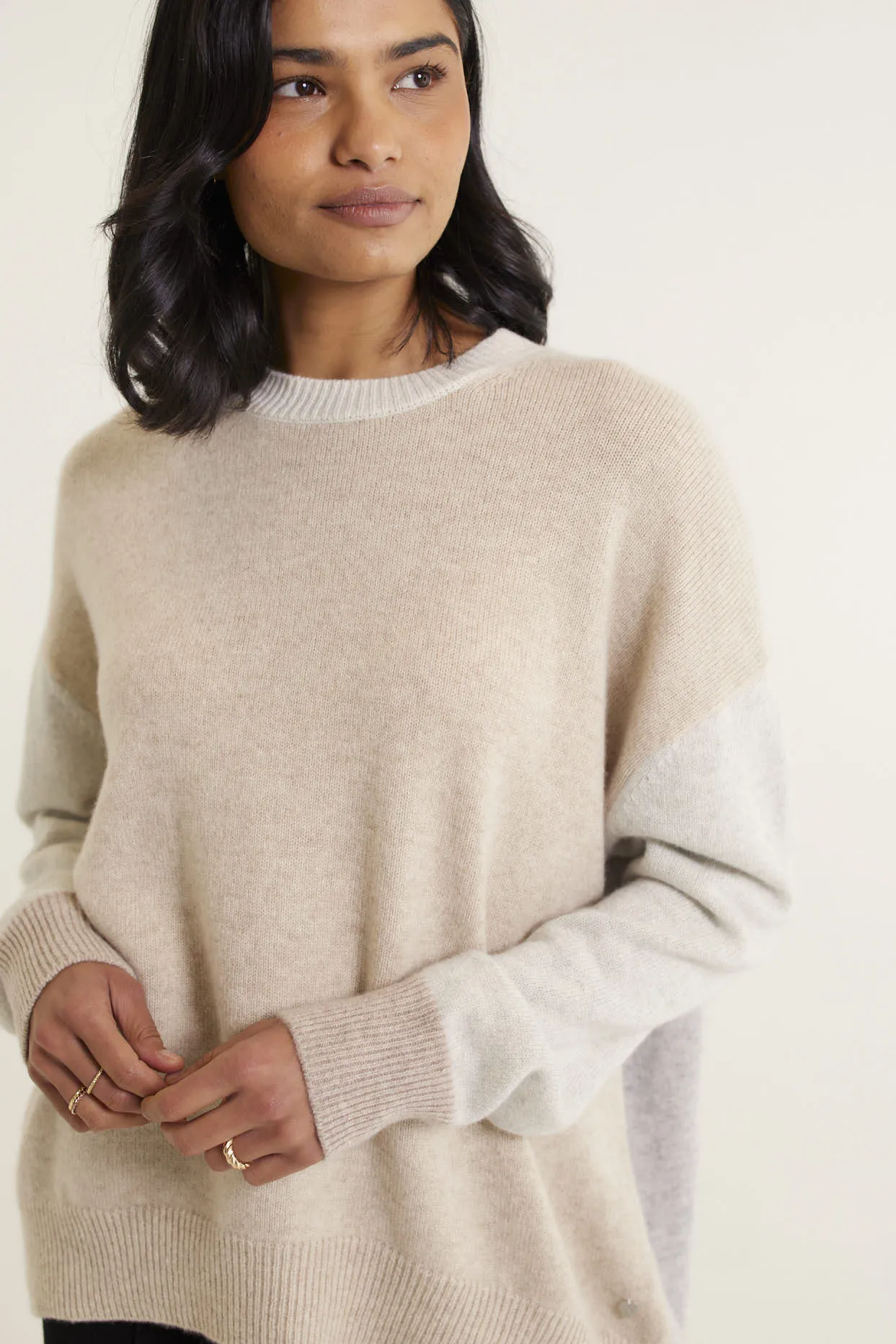 Hudson Cashmere Sweater In Biscuit