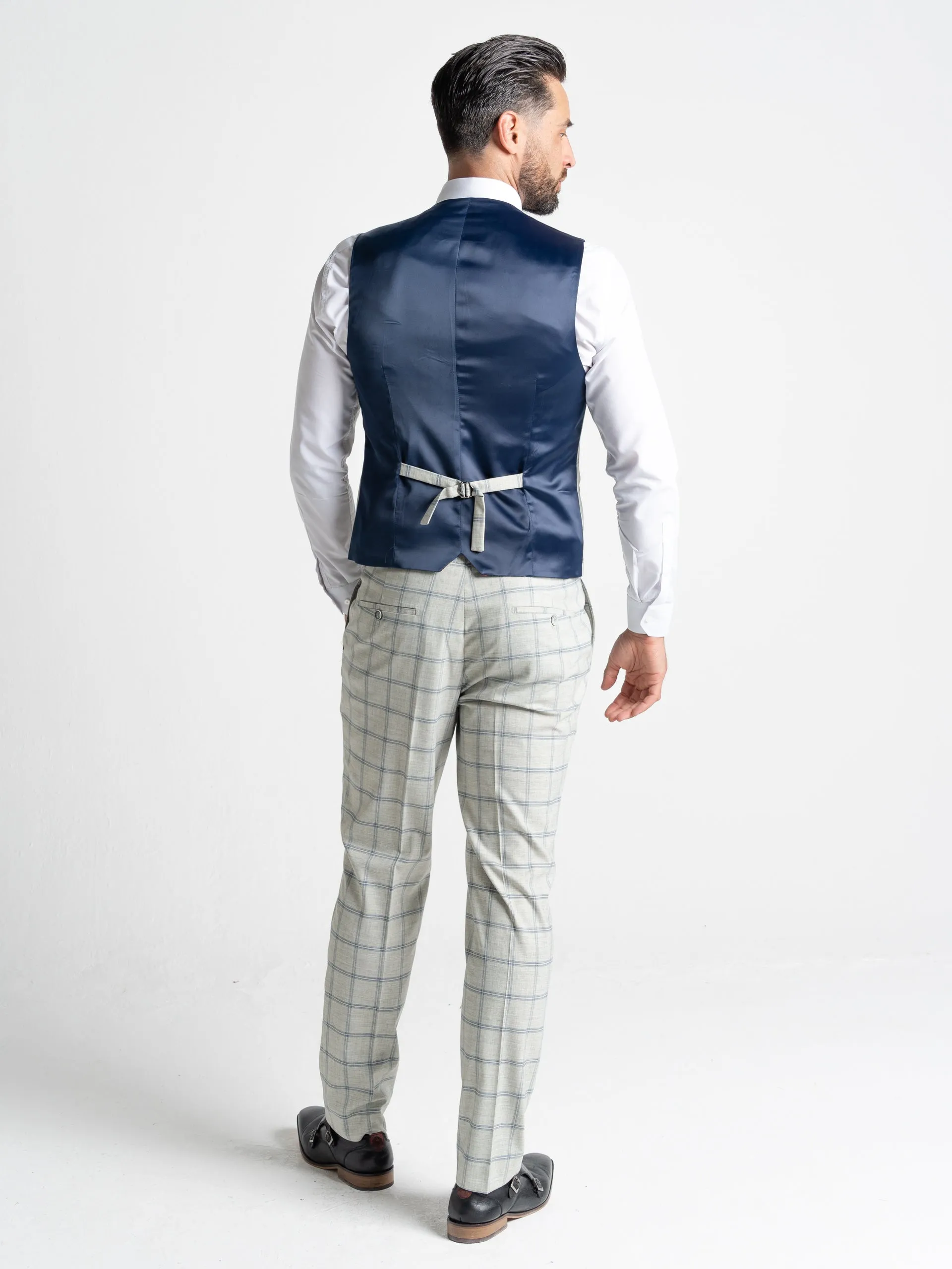 OXFORD PEARL RIVER WITH BLUE CHECKS DETAILING