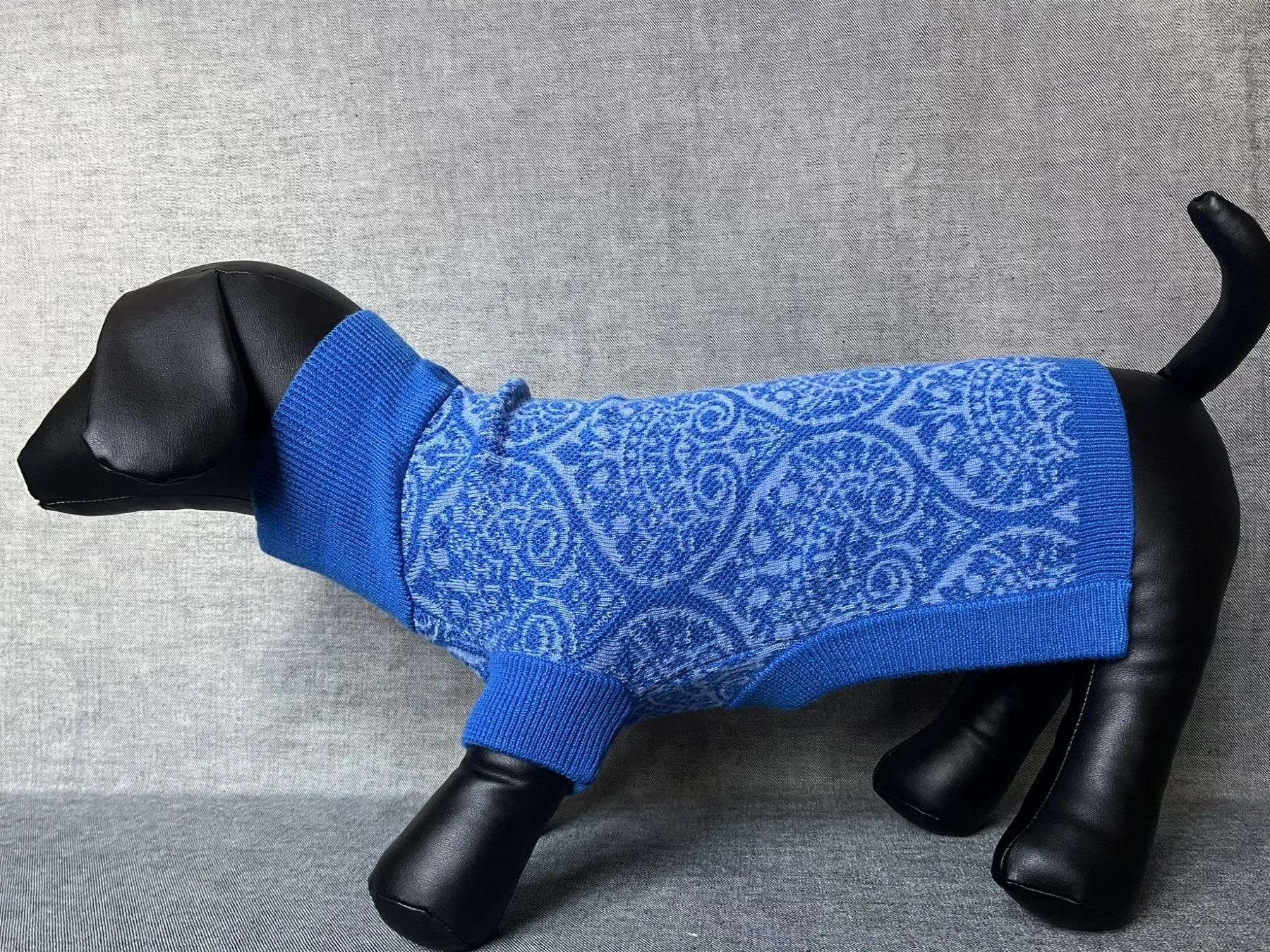 Paws Turtle Neck Paisley Pattern Knitted Sweater